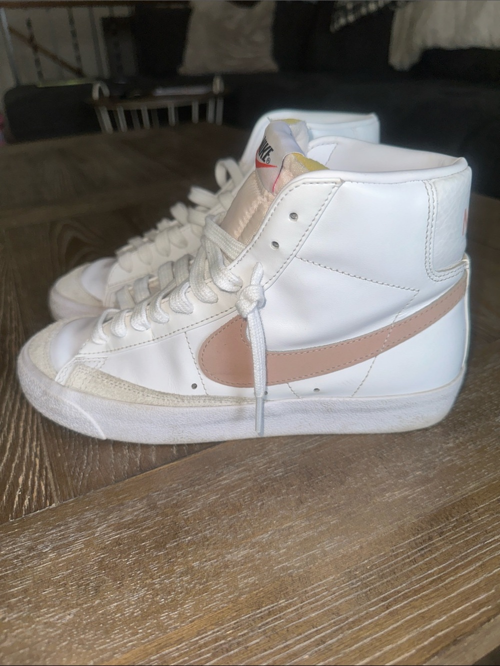 Nike Blazer Mid ‘77 White Pink Oxford High Top Sneakers Women’s Size 8.5